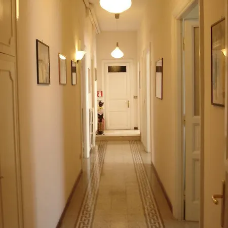 La Bella Giuliana לינה וארוחת בוקר 4*