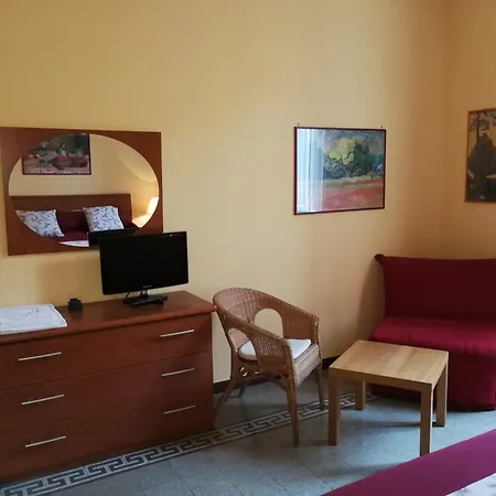 La Bella Giuliana 4* רומא